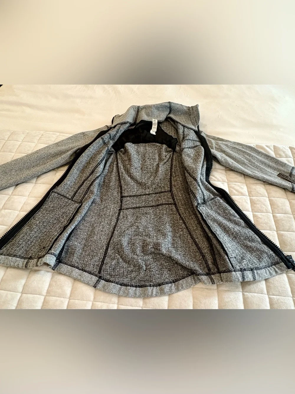 Lululemon Define Jacket Herringbone Grey Black Size 6 Full Zip Fitted EUC